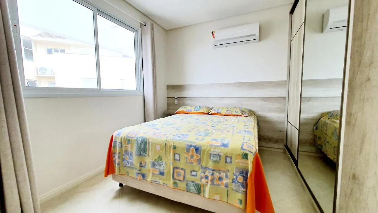 Residencial Yasmin - Apto 3 Dormitorios Vista Mar Praia De Palmas Governador Celso Ramos 0*,  Brazílie